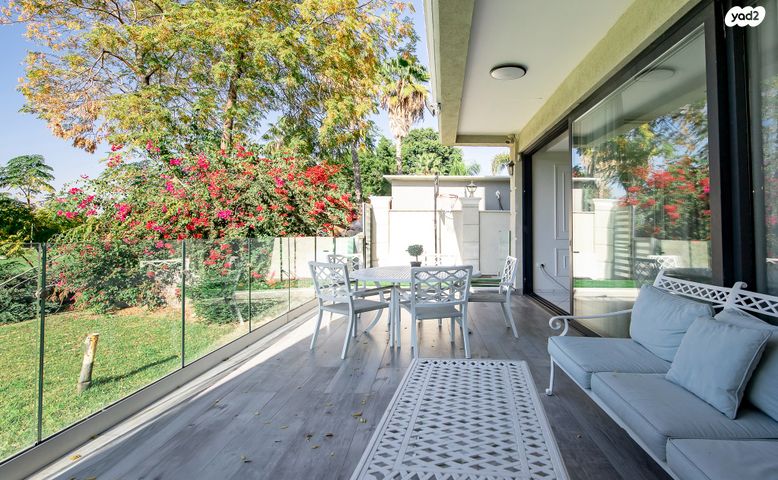 דו משפחתי, הדר גנים, פתח תקווה