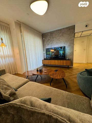 דירה, הרצליה פיתוח, הרצליה