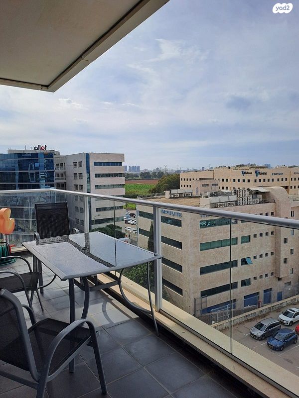 משרדים, הוד השרון