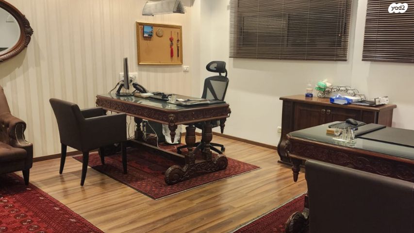 מבני תעשיה, ראש העין