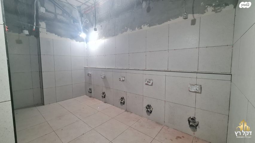 משרדים, הרצל, עכו