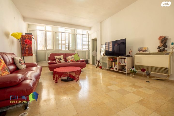 דירה, פועלי הרכבת, פועלי הרכבת, גבעתיים