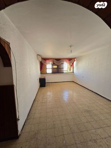 דירה, משה יוליש, נווה אלונים, אשקלון