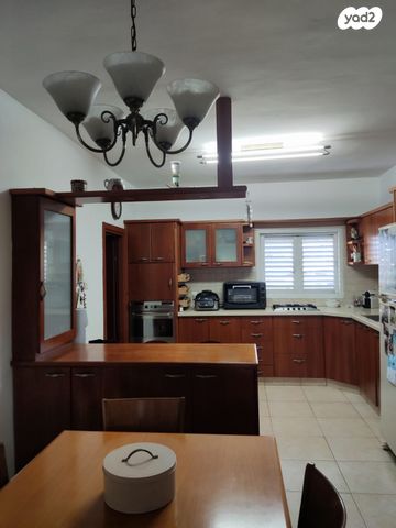 דירה, כפר סבא