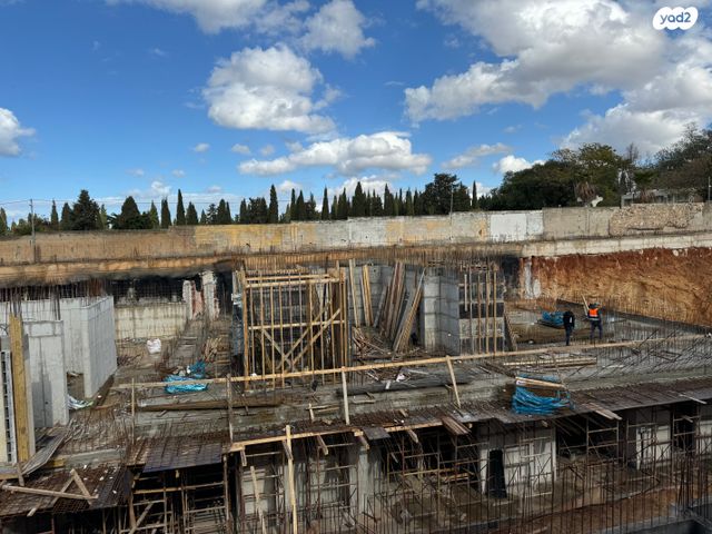 דירת גן, לילי מנחם 6, קרית שאול, תל אביב יפו