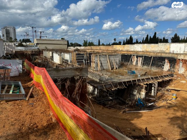 דירת גן, לילי מנחם 6, קרית שאול, תל אביב יפו