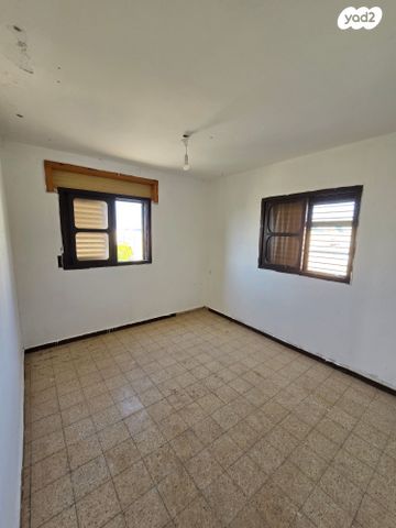 דירה, משה יוליש, נווה אלונים, אשקלון