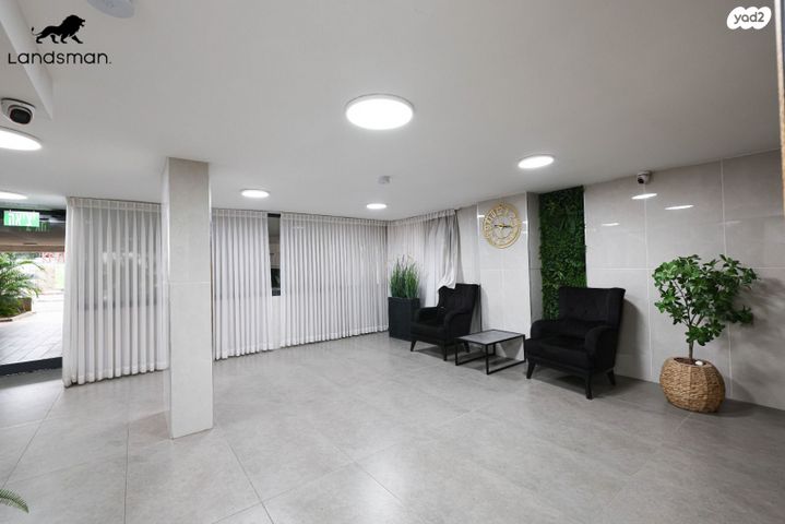 דירה, יעקב קרול 18, קרול, פתח תקווה