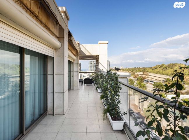 גג/ פנטהאוז, העוגן 4, מרינה, הרצליה