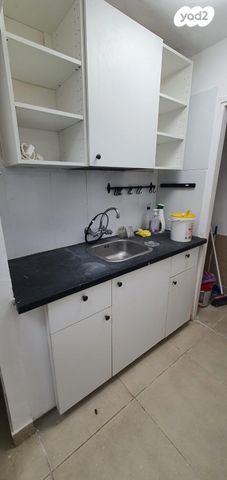 גיורא יוספטל 