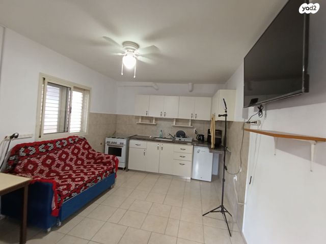 יחידת דיור, התומר 2, מעלות תרשיחא