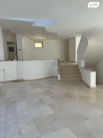 בית פרטי/ קוטג', ירמיהו הלפרין 10, הרצליה פיתוח, הרצליה