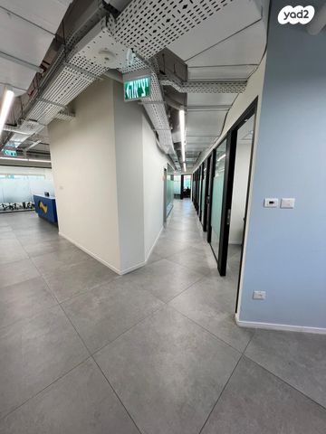 משרדים, טירת כרמל