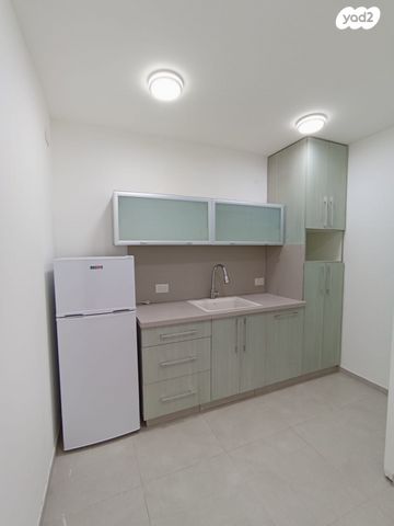 קליניקות, רמות הרכס, באר שבע