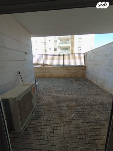 קליניקות, רמות הרכס, באר שבע