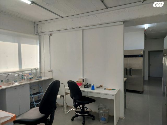 משרדים, גיל עמל, הוד השרון