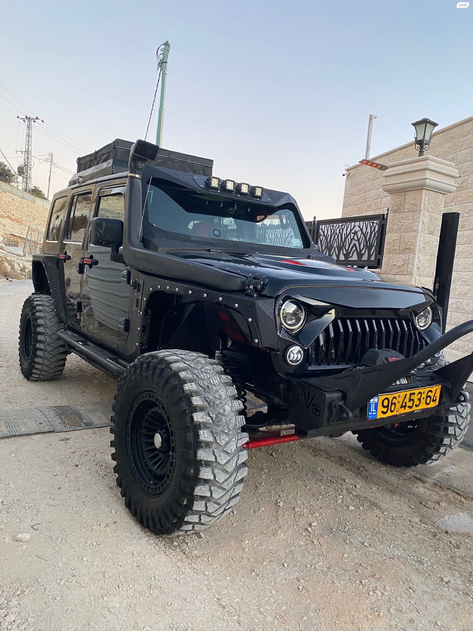 מודעת רכב ג'יפ רנגלר