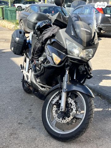 מודעת רכב הונדה ואראדרו 1000