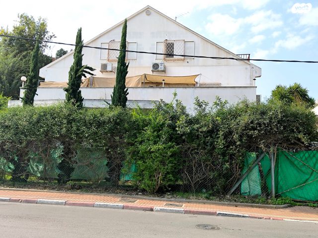 בניין מגורים, רמח"ל, כפר אברהם, פתח תקווה