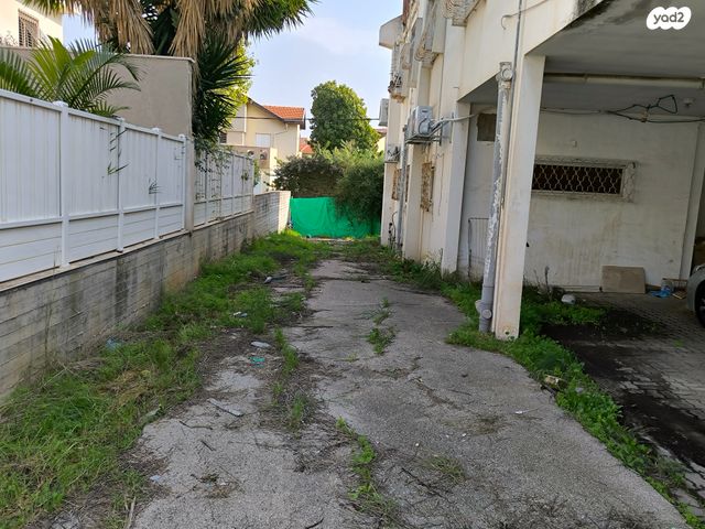 בניין מגורים, רמח"ל, כפר אברהם, פתח תקווה