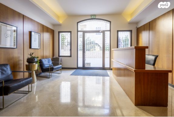 דירה, מרדכי צבי מנה, טלביה, קוממיות, ירושלים