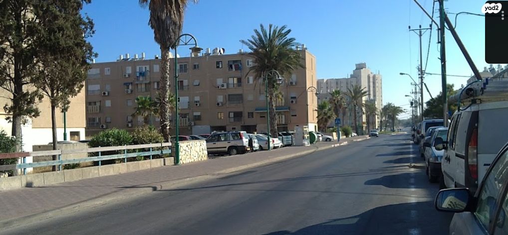 גיורא יוספטל 
