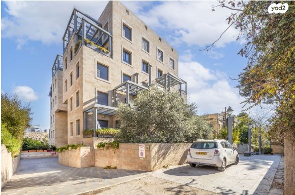 מרדכי צבי מנה 