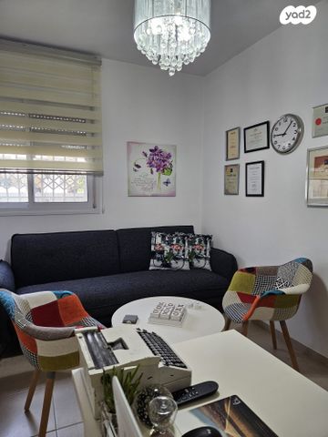 דירת גן, שדרות בן גוריון 60, נווה סביון, אור יהודה