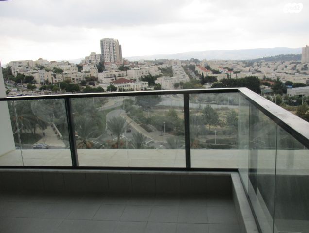 דירה, יגאל ידין 3, המגינים, מודיעין מכבים רעות