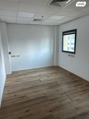 משרדים, תובל 13, בורסה, רמת גן