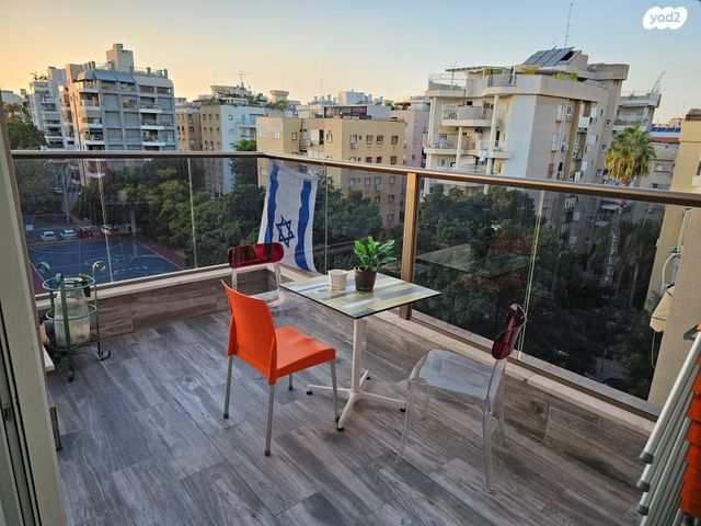 גג/ פנטהאוז, יום הכיפורים, קרית שרת מערב, חולון