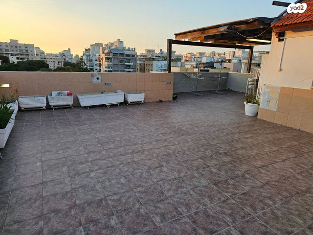 גג/ פנטהאוז, יום הכיפורים, קרית שרת מערב, חולון