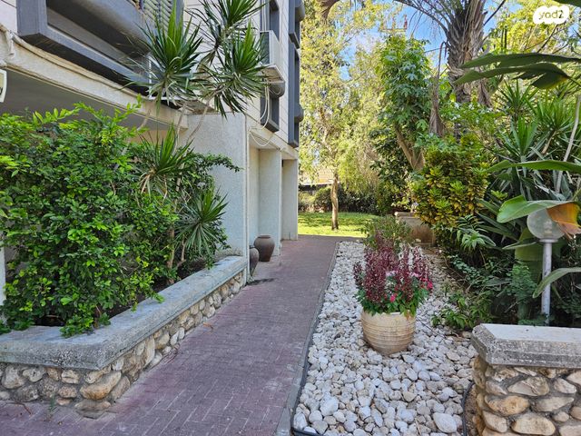 גג/ פנטהאוז, בית שמאי, רמת השרון