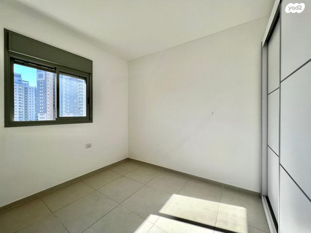 דירה, נחל בניאס 6, אגמים, נתניה