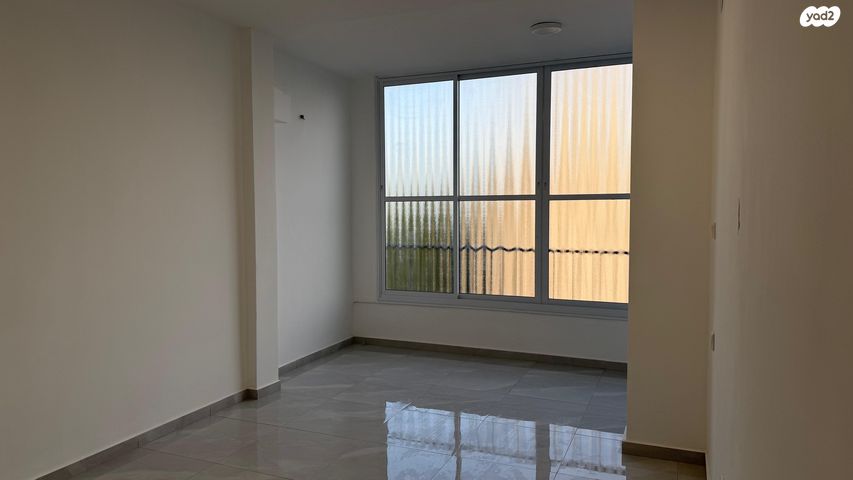 דירה, אברהם שפירא, השופטים צפון, רמלה