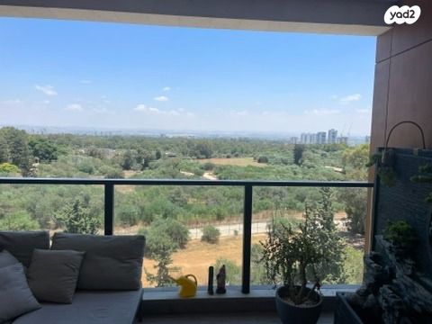 דירה, גדעון, הדר, רמת השרון