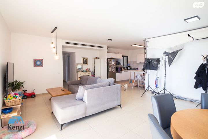 דירה, שדרות בן גוריון, פסגות אפק, ראש העין