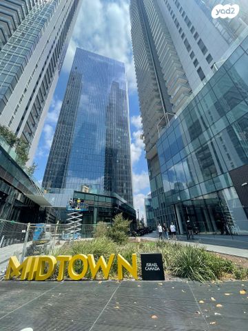 דרך מנחם בגין 144