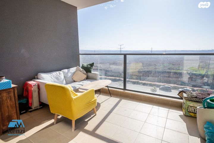 דירה, שדרות בן גוריון, פסגות אפק, ראש העין