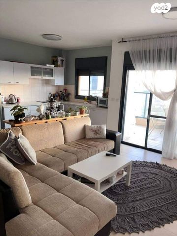 דירה, אור עקיבא