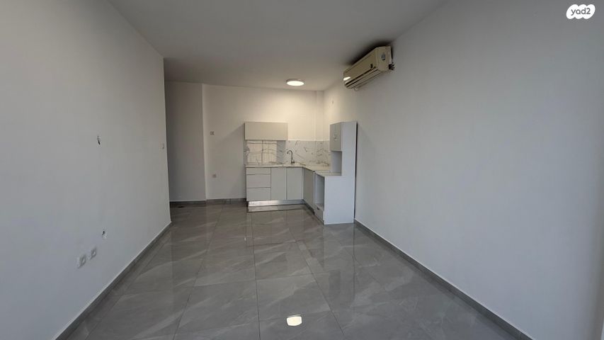 דירה, אברהם שפירא, השופטים צפון, רמלה