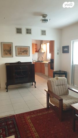 דירה, וייצמן, אברמוביץ', ראשון לציון