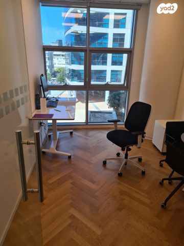 משרדים, הרצליה