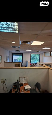 משרדים, בית הדפוס, אזור תעשיה גבעת שאול, ירושלים