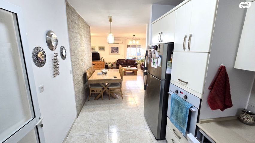 דירה, תור, נווה מנחם, גבעת זאב