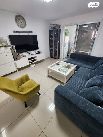 דירה, עין יהב, המעיינות, שחמון, רובע 8, אילת