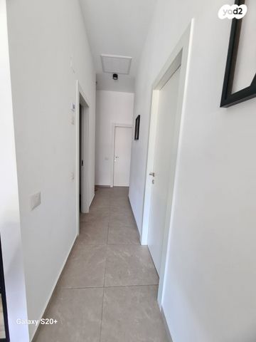 דירת גן, המעגן 13, אכזיב, נהריה