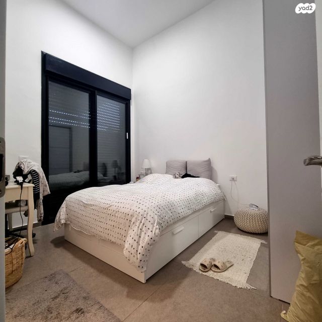 דירת גן, מרכז, הרצליה