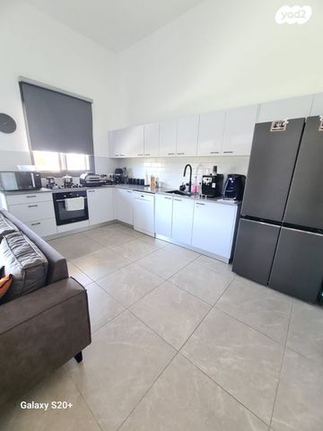 דירת גן, המעגן 13, אכזיב, נהריה