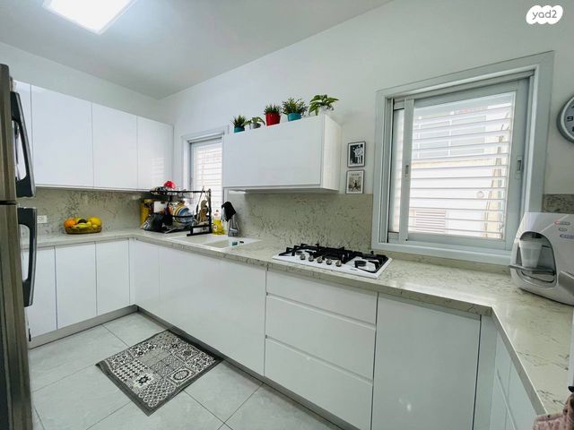 דירה, ארלוזורוב, מרכז, קרית עבודה, חולון